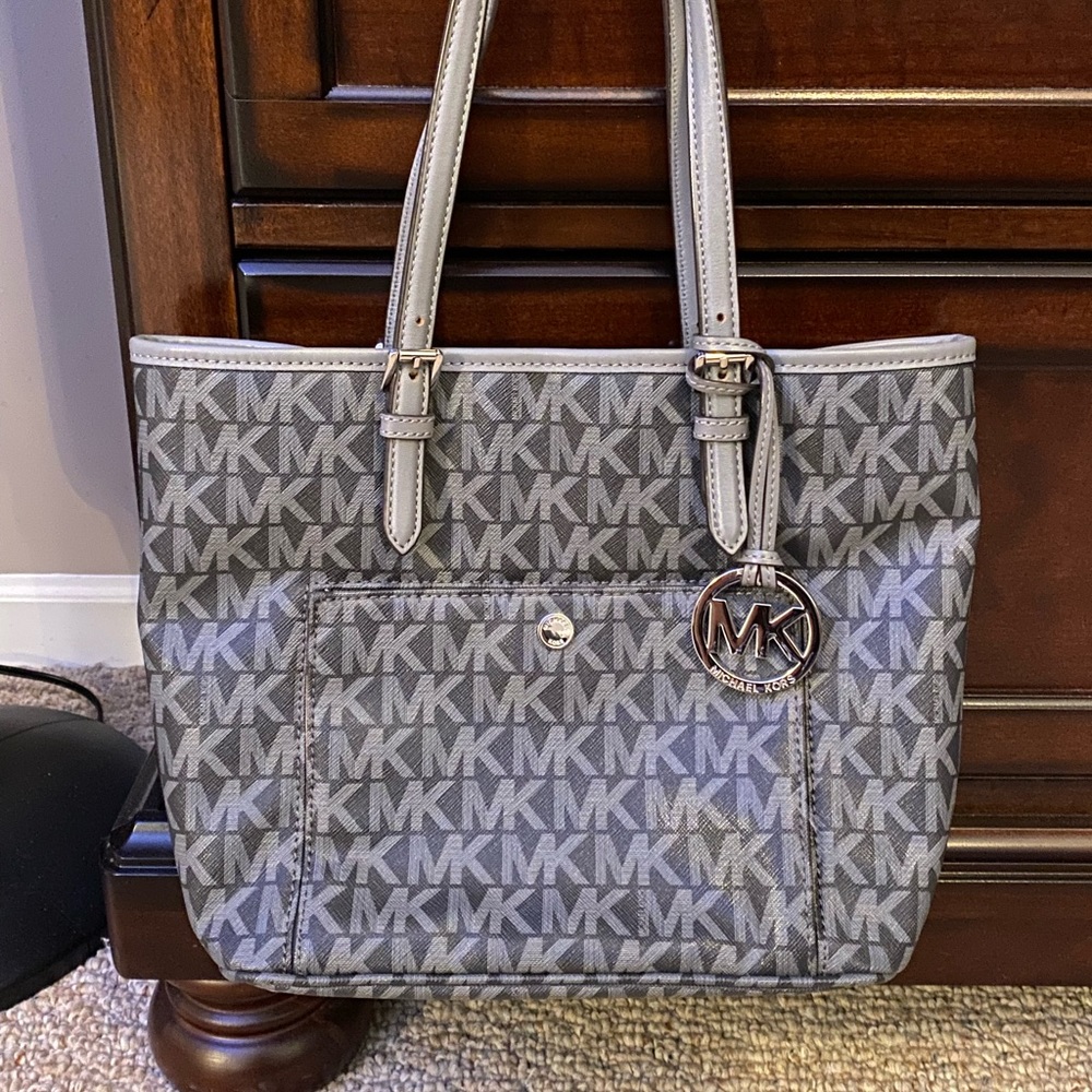 Michael Kors Gray shoulder purse